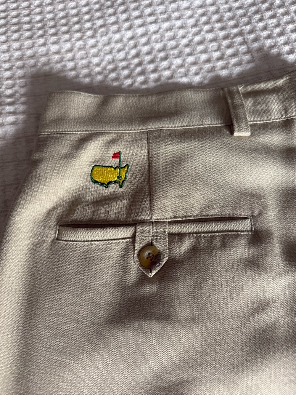 Brand New The Masters Collection Embroidered Golf Khaki Pleated Shorts logo new